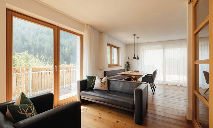 Selva dei Molini Apartment | Apartment 'Zirm' with Mountain View, Private Terrace and Wi-Fi