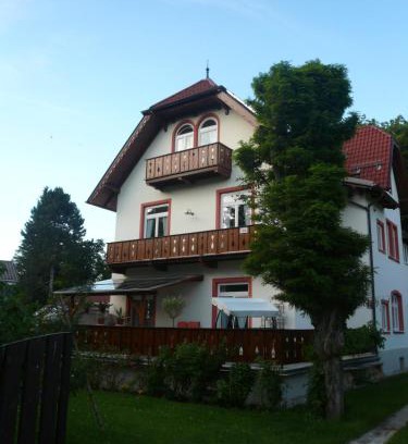 Garmisch-Partenkirchen Apartment | Apartments Alte Villa