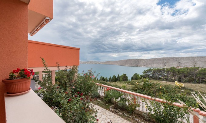 Vlasici Apartment | Apartments Andelo II (23932-A3) - Vlasici - island Pag