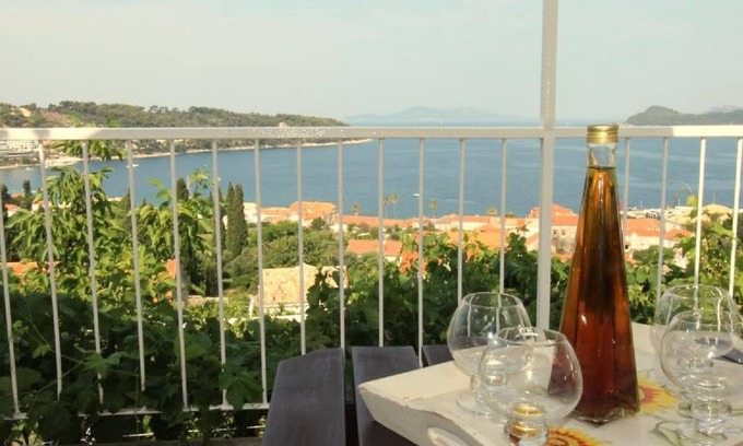 Lopud Island Apartment | Apartments Cervelin - Two-Bedroom Apartment with Terrace and Sea View