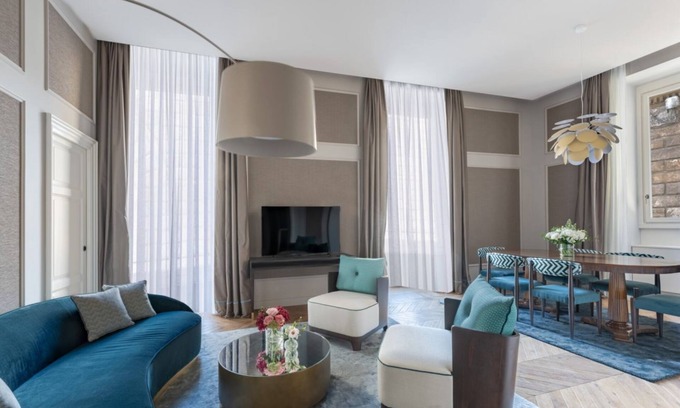 San Giovanni Apartment | Apartments Florence - Palazzo Signoria Luxury Apartments 8- Ercole