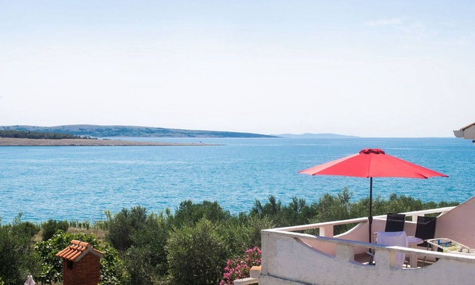 Povljana Apartment | Apartments Crljenko (25301-A3) - Povljana - island Pag