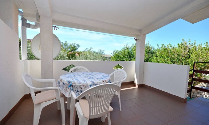 Povljana Apartment | Apartments Tome (13701-A1) - Povljana - island Pag