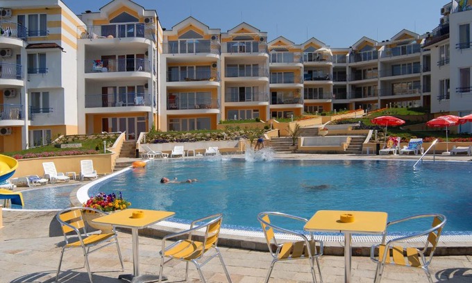 Budjaka Apartment | Apartments in Complex Panorama