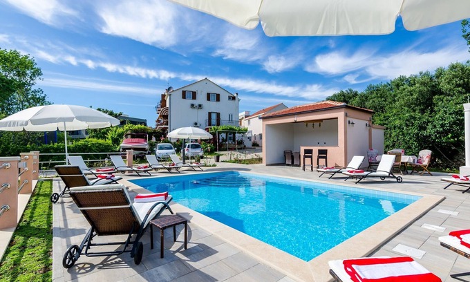 Srebreno Apartment | Apartments Mali Paradiso - Two Bedroom Apartment with Balcony and Pool View (A4)