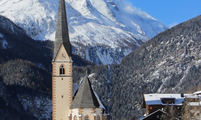 Heiligenblut Apartment | App. Deluxe * with balcony and Glockner view