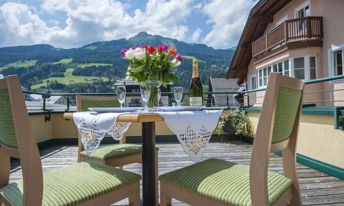 Bad Hofgastein Apartment | App. No. 4, shower, WC, 2 bedrooms, 55 m2 - Kaiser-Franz, apartment house