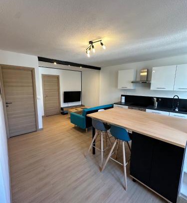 Saint-Donat-sur-l'Herbasse Apartment | Appartement T3 centre Saint donat