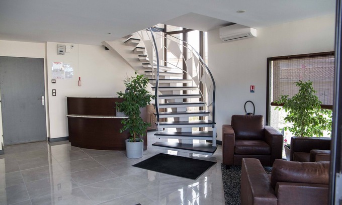 Soyaux Apartment | Appart hôtel Chanzy Angoulême Soyaux
