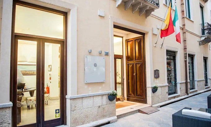 Trapani City Centre House | Appartamento Anice D: A welcoming apartment situated in a central location, at a short distance from the main tourist attractions of the city, with Free WI-FI.