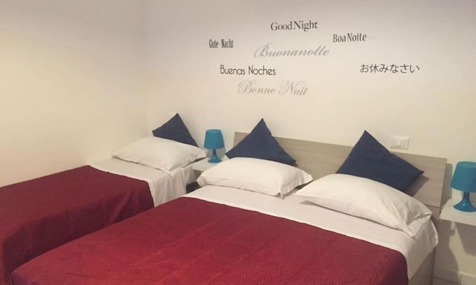 Naples City Centre Apartment | Appartamento del purgatorio