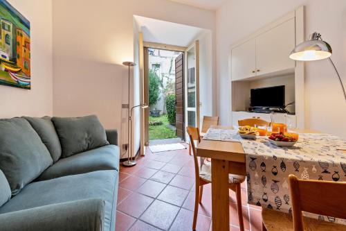 Gargnano Apartment | Appartamento dell'artista