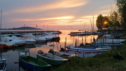 San Feliciano Apartment | Appartamento Lungolago San Feliciano
