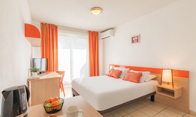 Grand Sud Apartment | Appart’City Classic Aix en Provence – La Duranne