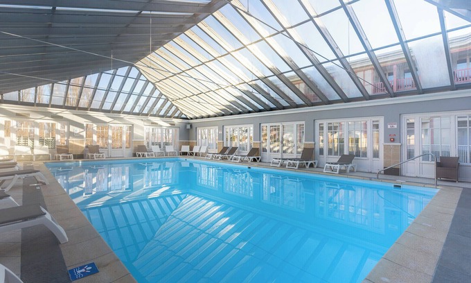 Le Touquet-Paris-Plage Apartment | Appartement pour 6 pers dans résidence avec piscine couverte, parking (264)