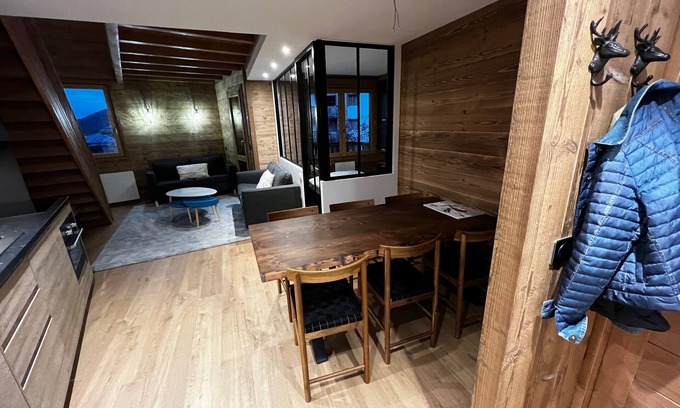 Les Avanchers-Valmorel Apartment | Appartement Duplex Type Chalet Contemporain, 3 ch 2 Sdb, 6/7pers, Skis aux Pieds