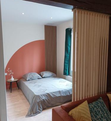 Evreux Apartment | Appartement à Evreux à 10 minutes de la gare et de la Cathédrale