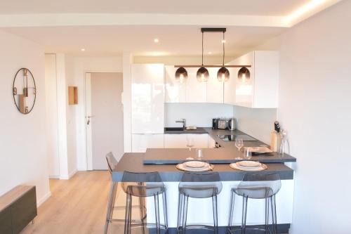 Antibes Apartment | Appartement 2P vue mer Antibes