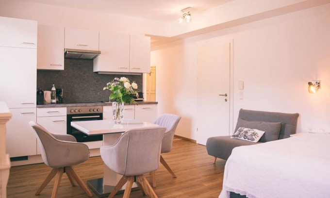 Bad Gastein Apartment | Appartement 35m2, Dusche, Bad, WC, - Nefer, Haus
