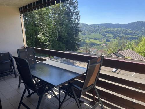 Le Tholy Apartment | Appartement accueillant aux Tholy 31 m² vue montagne
