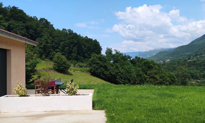 Oriol-en-Royans Apartment | Appartement au Pied du Vercors