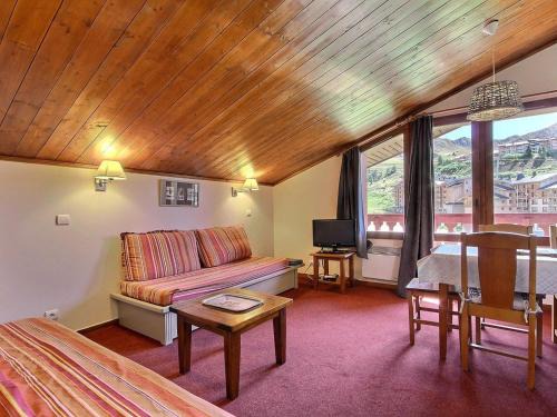 Plagne Soleil Apartment | Appartement au pied des pistes avec balcon et cuisine équipée - FR-1-455-7