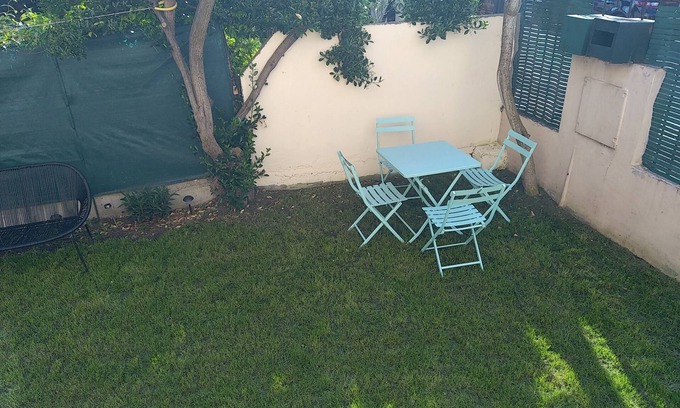 Gennevilliers Apartment | Appartement Avec Jardinet à 10mn du Métro