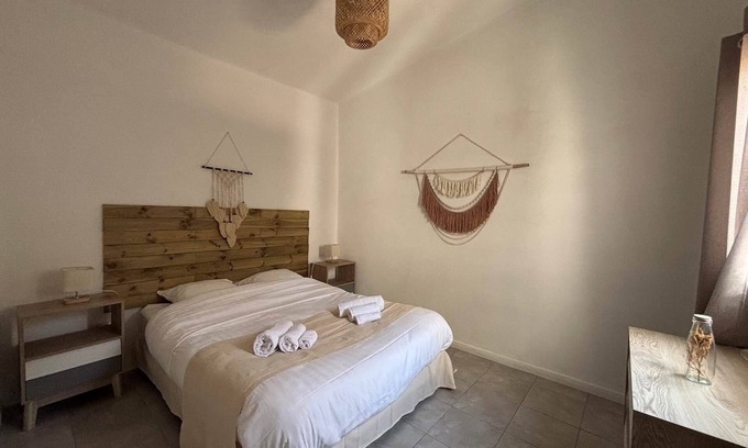 Bravone Apartment | Appartement Avec Jardin Privé, Parc Arboré et Piscine