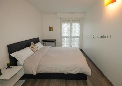Combat Apartment | Appartement confortable et lumineux à Belleville