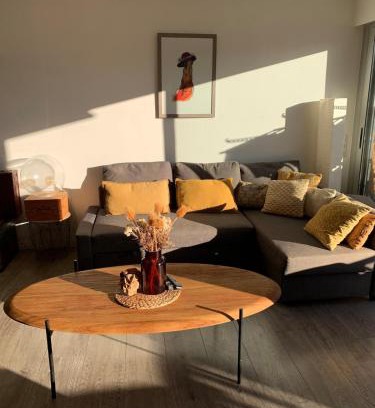 Villeneuve-Loubet Apartment | Appartement Cosy verdure et soleil