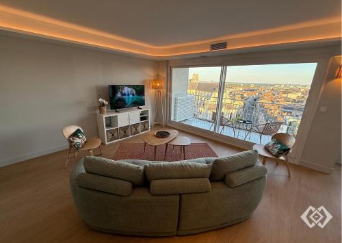 Chateaudun-Bannier Apartment | Appartement Design contemporain vue sur Orléans