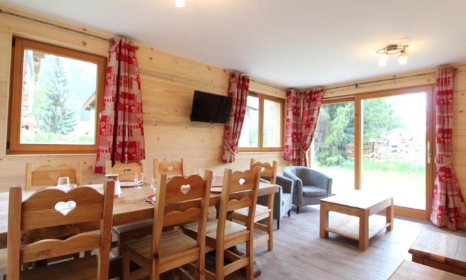 Lanslevillard Apartment | Appartement spacieux pour 8 personnes à Val Cenis Lanslevillard, proche des pistes et commodités - FR-1-508-38