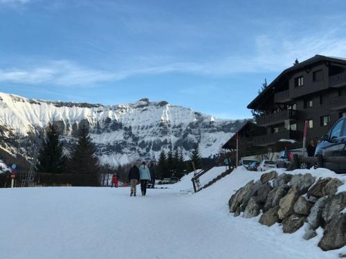 Megeve Apartment | Appartement Hameau des Pistes - Ski-in and Ski-out