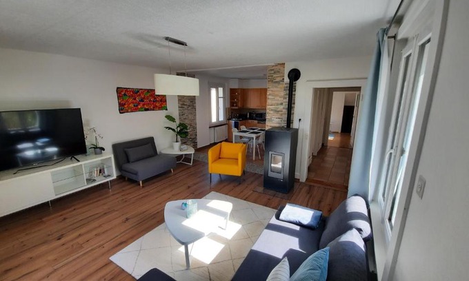 Areuse Apartment | Appartement Le 18