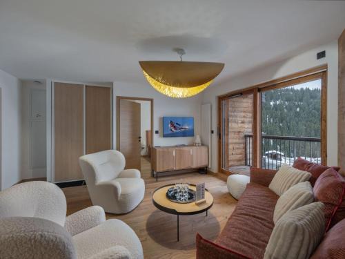 Courchevel Apartment | Appartement moderne 6 pers proche pistes avec parking, casier à ski, balcon - FR-1-563-140