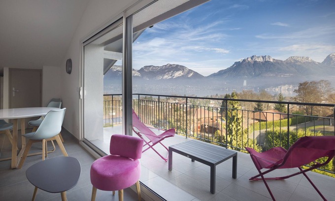 Sevrier Apartment | Appartement Mont Blanc - Vue Lac