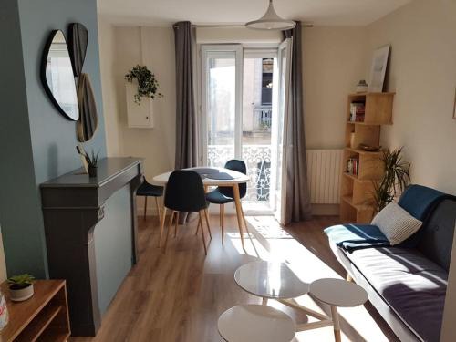 Gares Apartment | Appartement rénové Centre Ville Proche Gare