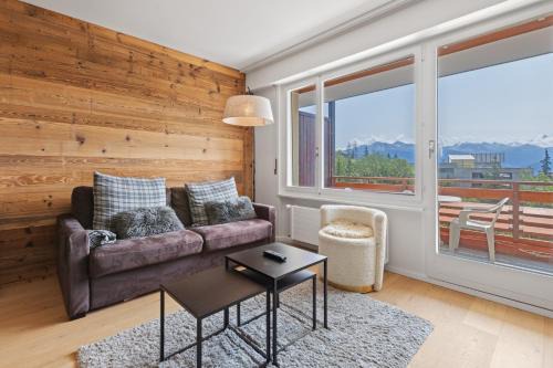 Lens Apartment | Appartement rénové, calme et cozy