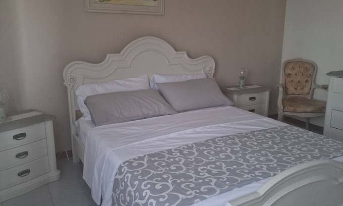 Quartu Sant'Elena Apartment | Appartement Spacieux et Confortable, à Quelques Minutes de la Plage de la Ville