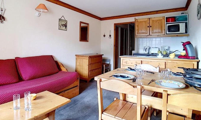 Les Bruyeres Apartment | Appartement skis aux pieds avec balcon exposé sud, 2 pièces, 4 pers., quartier animé des Bruyères - FR-1-344-904