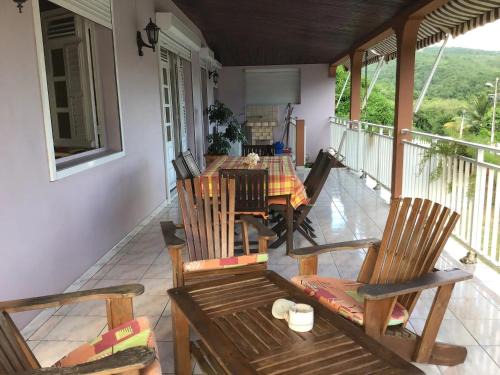 Trois-Rivieres Apartment | Appartement spacieux à Sainte-Luce - Jardin & Vue montagne
