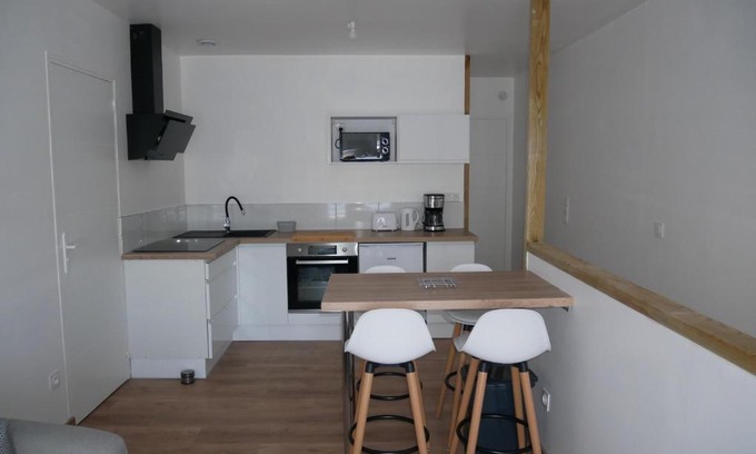 La Roche-sur-Yon Apartment | Appartement T2, au calme.