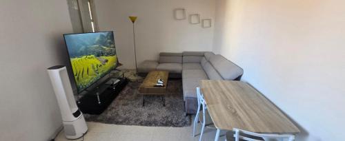 Bagnols-sur-Ceze Apartment | appartement T2
