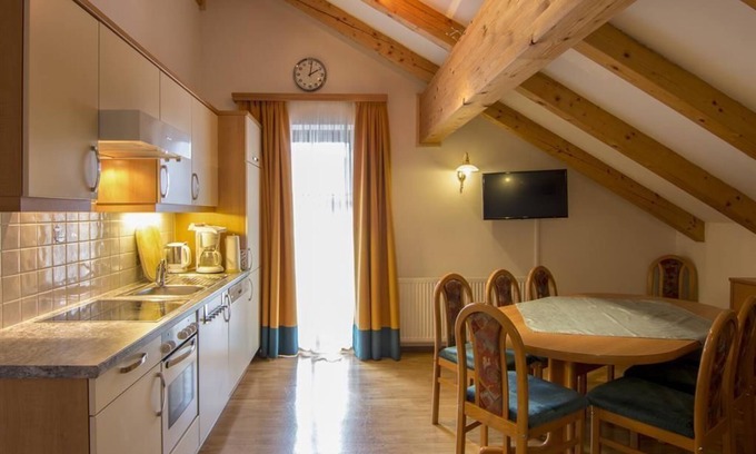 Radstadt Apartment | Appartement "typ 3"/3 Schlafräume - Gästehaus Brigitte