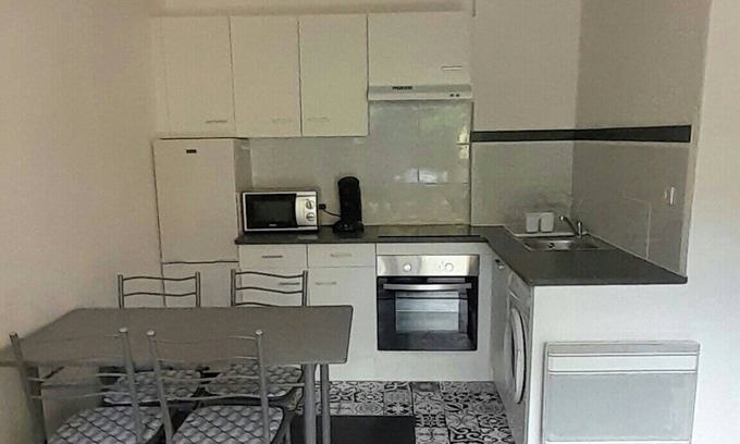 Digne-les-Bains Apartment | Appartement Type 2 Refait à Neuf