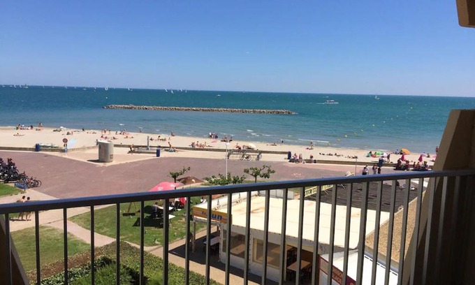 Palavas-les-Flots Apartment | appartement vue mer à la plage