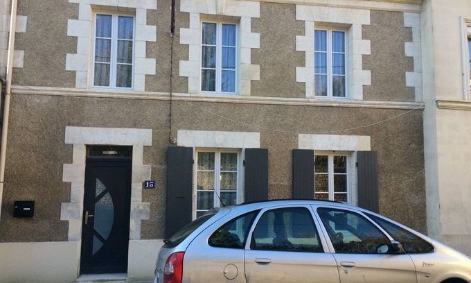 Jonzac House | appt nine 1st floor 300ml of the castle classified 3 stars