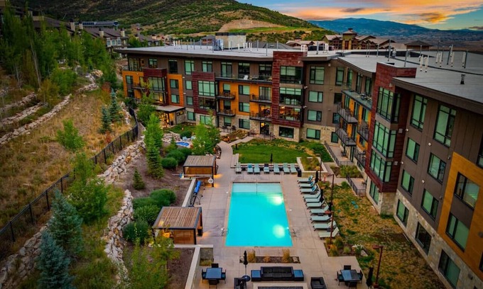 Park City Apartment | Après-Ski Haus Park City| Ski-In/Out Luxury Condo