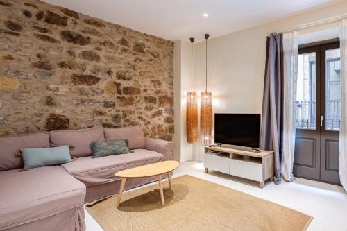 Old Town Apartment | Apt 8 Geranio