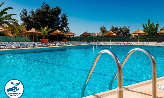 Correeira Apartment | Apt w/Pools, Jacuzzi & Sea View, Albufeira